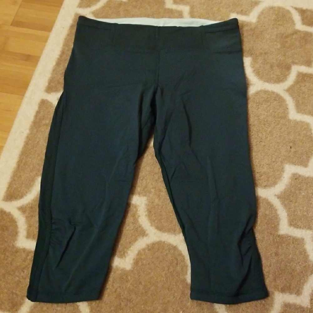 Lululemon 3/4 pants